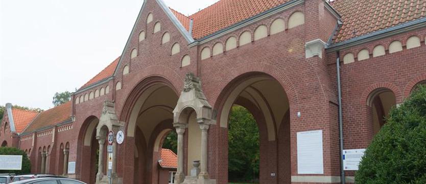 Weekend u cmentarnych bram. Przed Wszystkimi Świętymi
