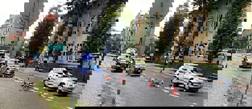 W Stargardzie kierowca osobówki potrącił rowerzystkę. Kobieta w szpitalu