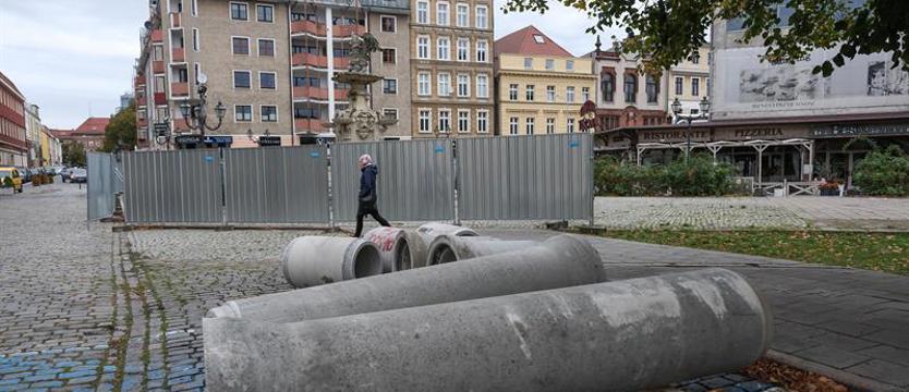 Rozpoczyna się remont placu Orła Białego