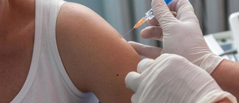 Przedsiębiorcy chcą wiedzieć o szczepieniach pracowników