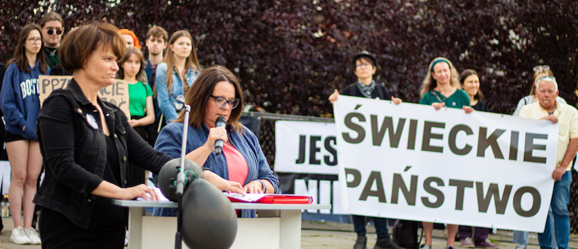 Ani jednej więcej – protest na placu Solidarności
