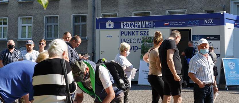 Podsumowali weekendową akcję szczepień bez rejestracji. "Ostatnia Prosta" w Szczecinie