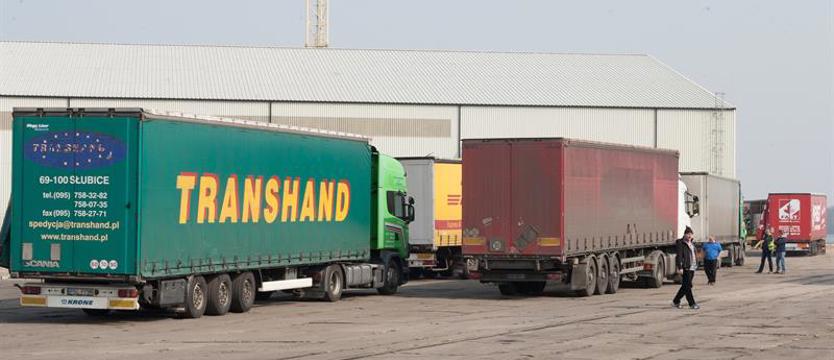 Dramatyczna sytuacja w transporcie. Brakuje 150 tysięcy kierowców