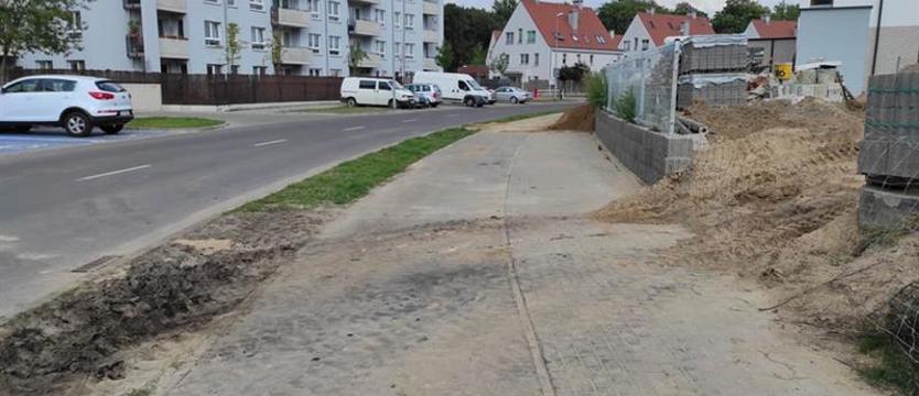 Nielegalnie przy Polskich Marynarzy. Straż Miejska bezradna