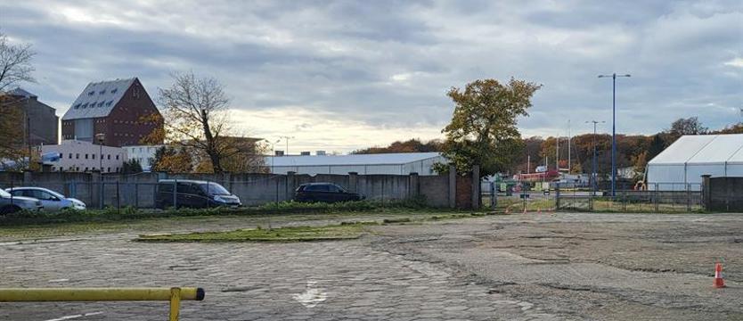 Parking za dwa lata. Port czeka na wojewodę