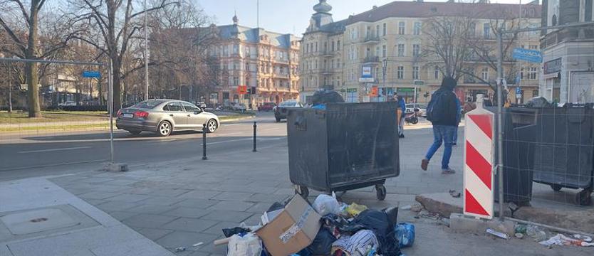 Śmiecimy na potęgę