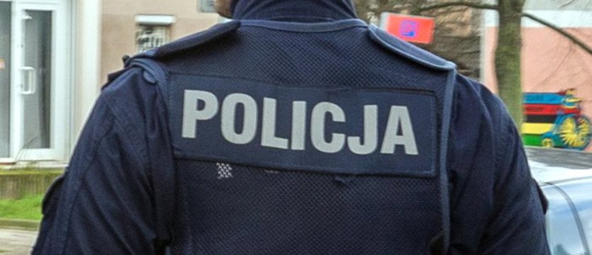Włamywał się do kiosków i skrzynek na prasę. Tłumaczenie zaskoczyło policjantów