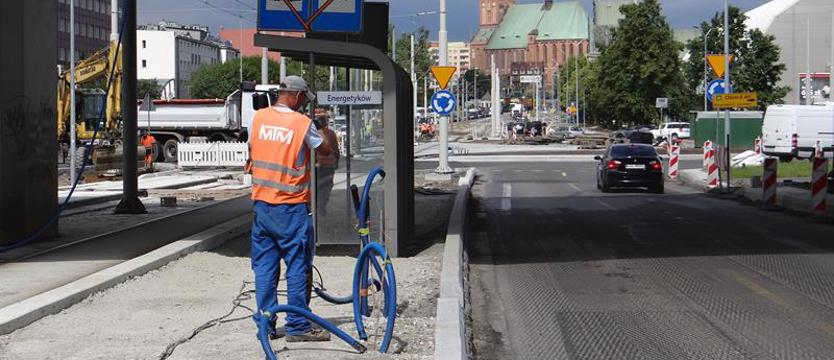 Energetyków od czwartku znów wężykiem