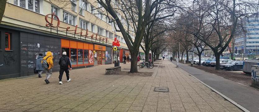 Na ambitnych planach się skończyło. Co dalej w alei Wyzwolenia?