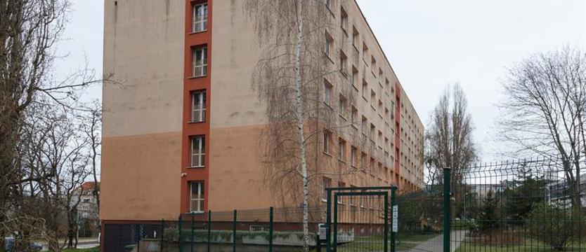 Rektor ZUT odpowiada zbuntowanym mieszkańcom hotelu asystenckiego
