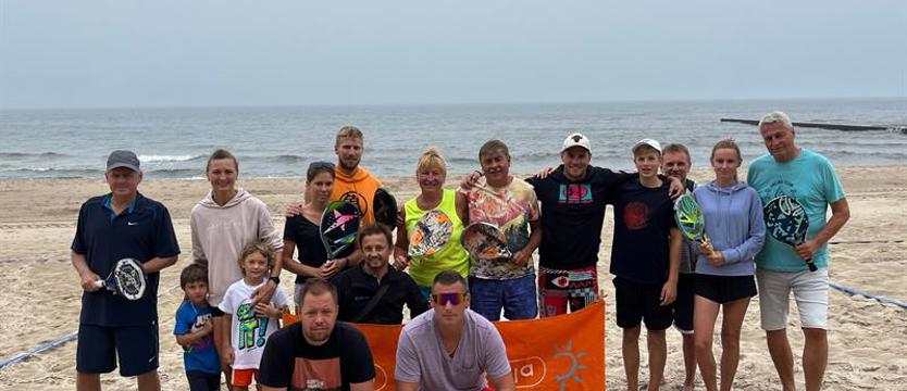 Pod siatką w Trzęsaczu. 25 sezon w gminie Rewal