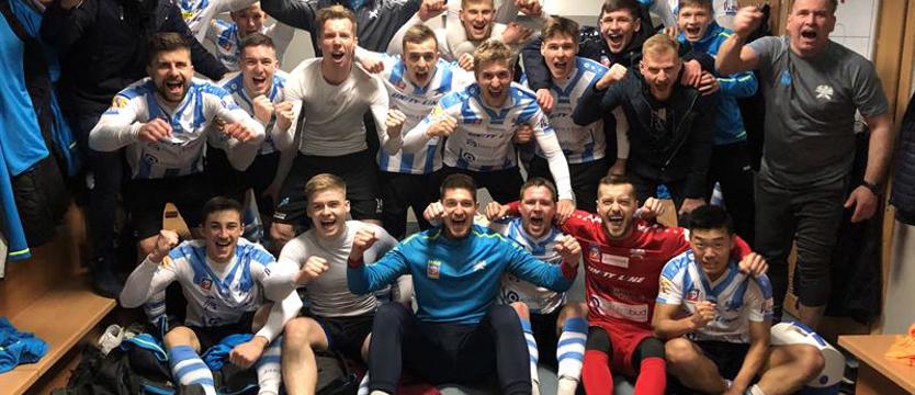Piłka nożna. Świt już wiceliderem