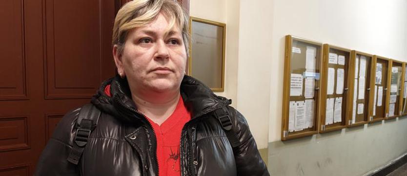 Jak tak mogła, rodzona matka?! Już nawet nie miał siły płakać