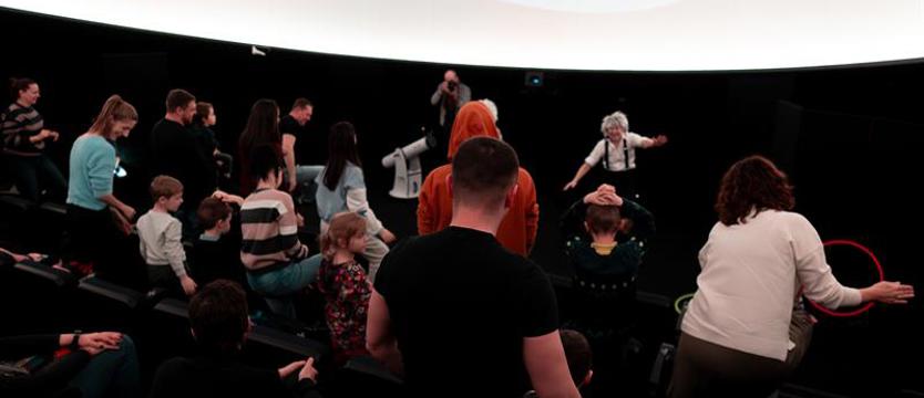 Mikołajek i inne planety. Teatr Rozmaitości „Gwitajcie” znowu w MCN
