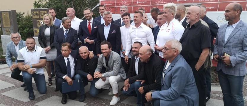 Na dziwnowskiej plaży i estradzie startuje XX Festiwal Gwiazd Sportu