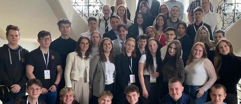Młodzi rajcy poszukiwani. Zgłoszenia do Młodzieżowej Rady Miasta jeszcze tylko dziś