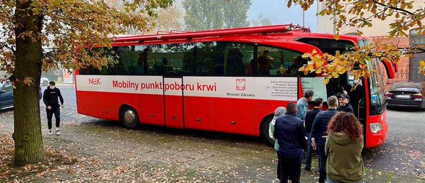 Oddali krew w porcie