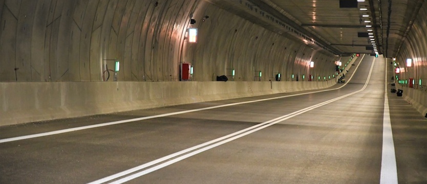 Wahadłem przez tunel w Świnoujściu