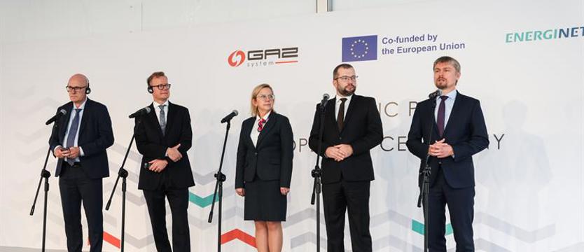 Poprzez Baltic Pipe już płynie gaz. Bezpieczeństwo energetyczne i niezależność gazowa od Rosji