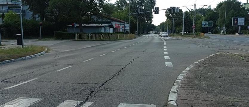 Od Głębokiego po plac Szarych Szeregów. Wymiana nakładek w al. Wojska Polskiego