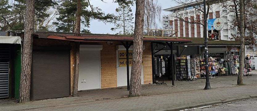 Budowlana samowola. Budy stoją i stać będą?