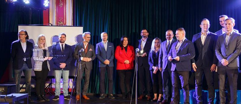 Uroczysta gala Okręgowego Inspektoratu Pracy w Szczecinie. Bezpieczeństwo pracy jest dla nich najważniejsze