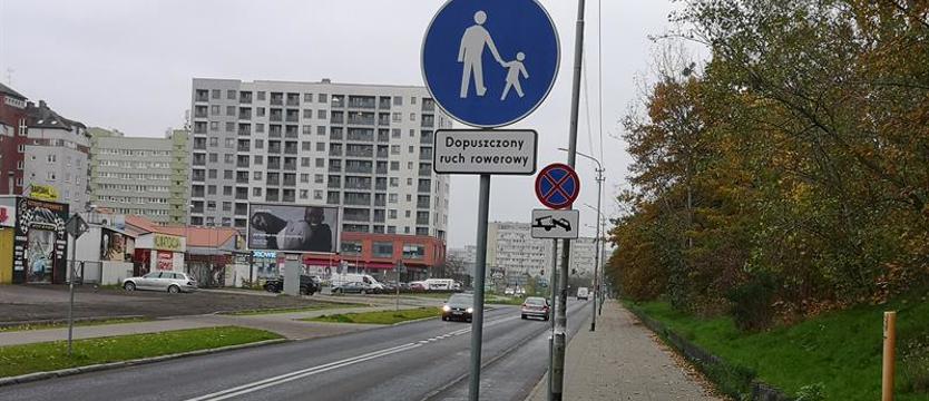 Wybudowano ścieżkę dla rowerzystów, której… nie ma