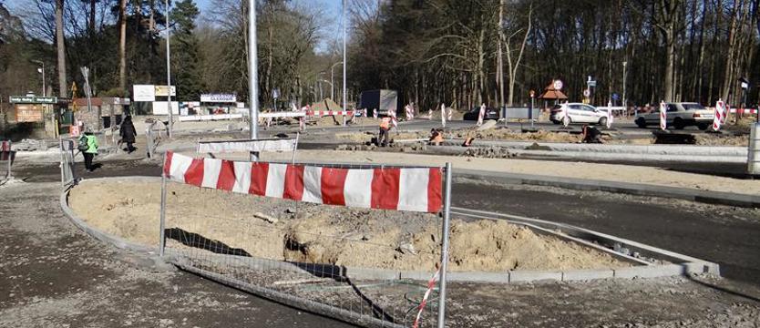 Przez Głębokie od piątku wahadłem, bypassem i objazdem