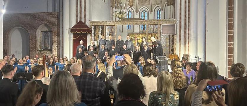 Festiwal Muzyki Organowej i Kameralnej. „Sunrise Mass” w katedrze