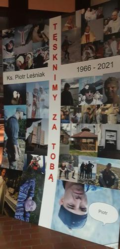 Tablica pamięci - ksiądz Piotr Leśniak