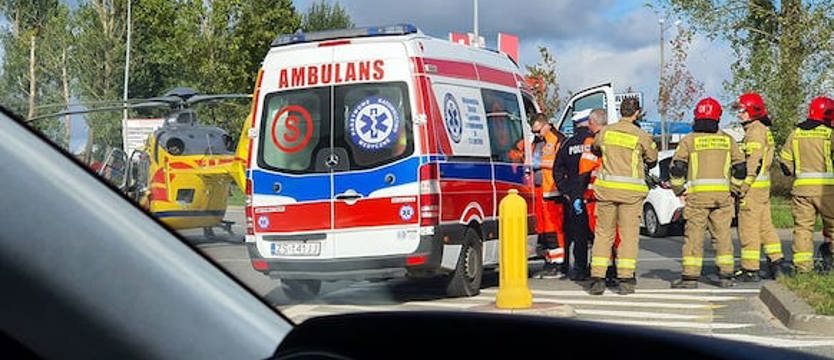 Miasto stoi w korkach. Wypadek na rondzie Hakena i kolizja na Estakadzie Pomorskiej