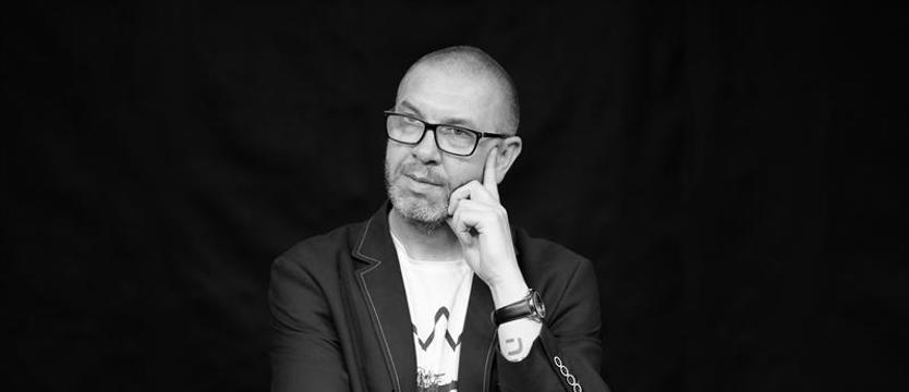 Skoczne pogo w nicość