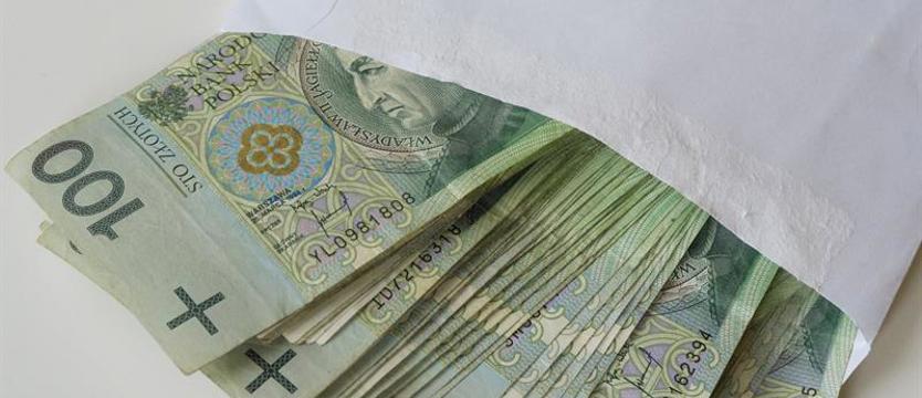 Tylko 4 proc. polskich firm ujawnia płace
