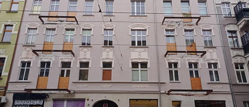 Wspólnotowy pat remontowy. Balkony widma i co dalej?