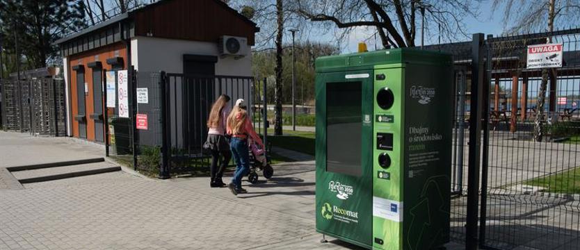 Automaty na butelki i punkty. Miejska gra w zielone - z nagrodami