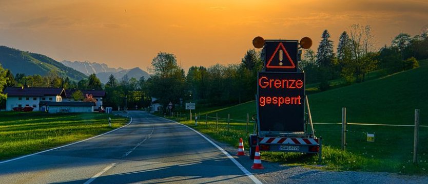 W Austrii od poniedziałku lockdown dla osób niezaszczepionych