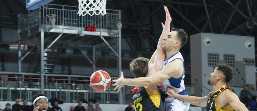 Koszykówka. King - Trefl trzecia odsłona