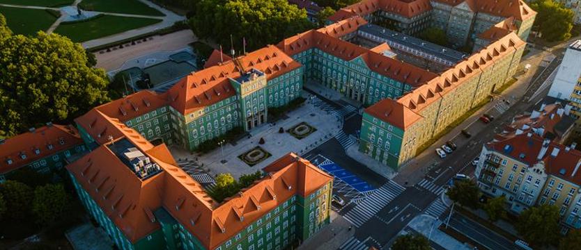 Hejnał z taśmy zabrzmi ze szczecińskiego magistratu