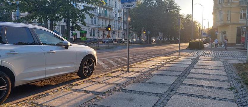 Po naszej interwencji. Bałagan zniknął, problem pozostał