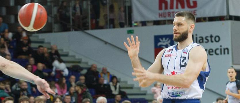 Koszykówka. Gracze PGE Spójni i Kinga w „piątce" kolejki