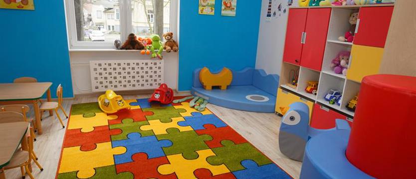Opieka dla dzieci w przedszkolu i szkole. Wiemy, kto może skorzystać 