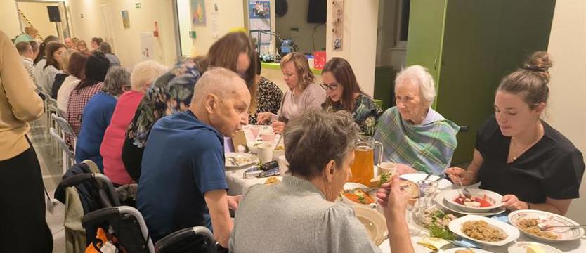 Wigilia hospicyjna w Tanowie dla ponad stu osób