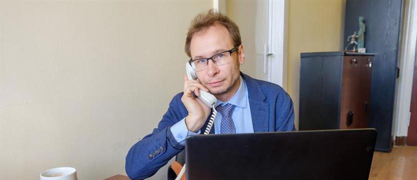 Dyżurował inspektor z Państwowej Inspekcji Pracy. Czytelnicy pytali, jak zatrudniać cudzoziemców
