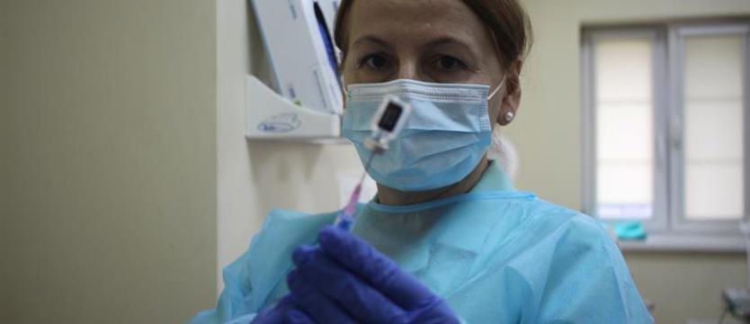 Ruszyła rejestracja na szczepienia. Najpierw seniorzy