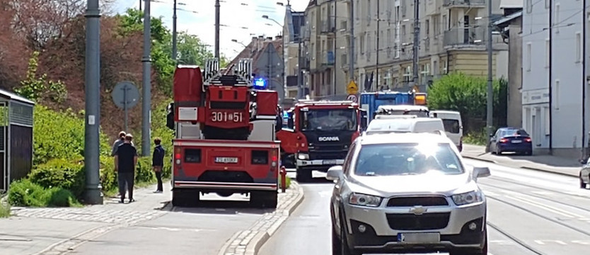 Wybuch gazu przy ul. Arkońskiej w Szczecinie. Poparzeni są dwaj mężczyźni