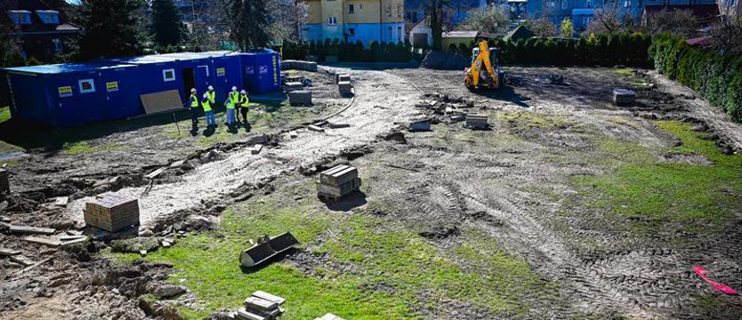 Rozbudowa żłobka trwa. Leśna Polana pomieści więcej maluchów