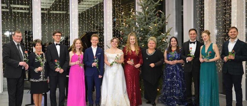 Wokaliści Akademii Sztuki na koncercie bożonarodzeniowym w Ueckermünde