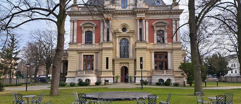 Czwartkowy wykład w Willi Lentza. Słowo o dźwięku