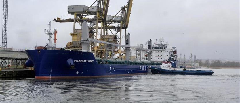 Nowy statek PŻM po raz pierwszy w Polsce. Zacumował w porcie Police