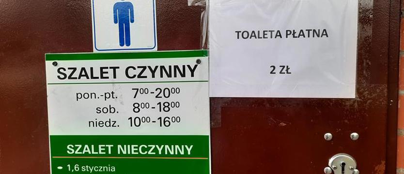 Toalety w Policach dostępne za dwa złote. Radny mądry po szkodzie?